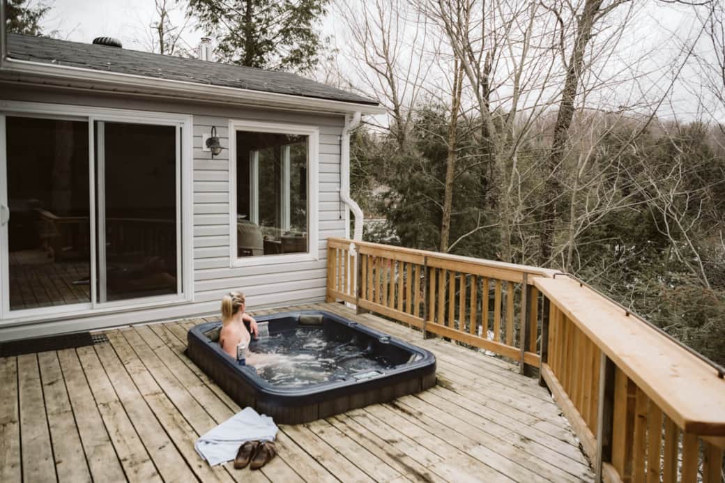 Step out into the hot tub all year round