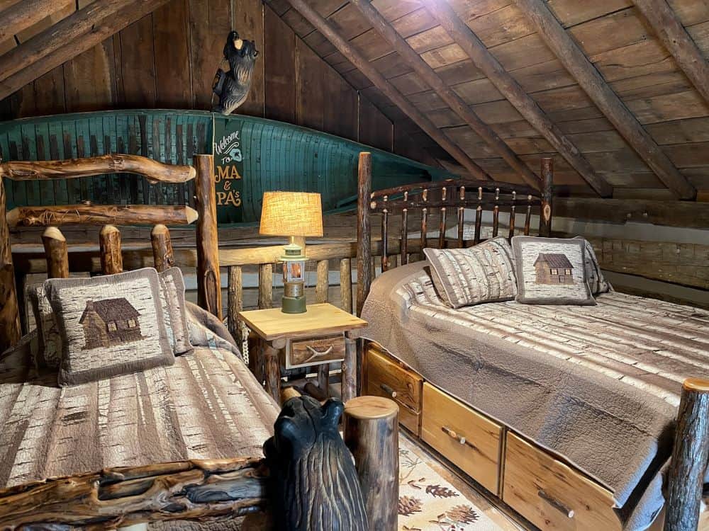 Bedroom Loft.jpg