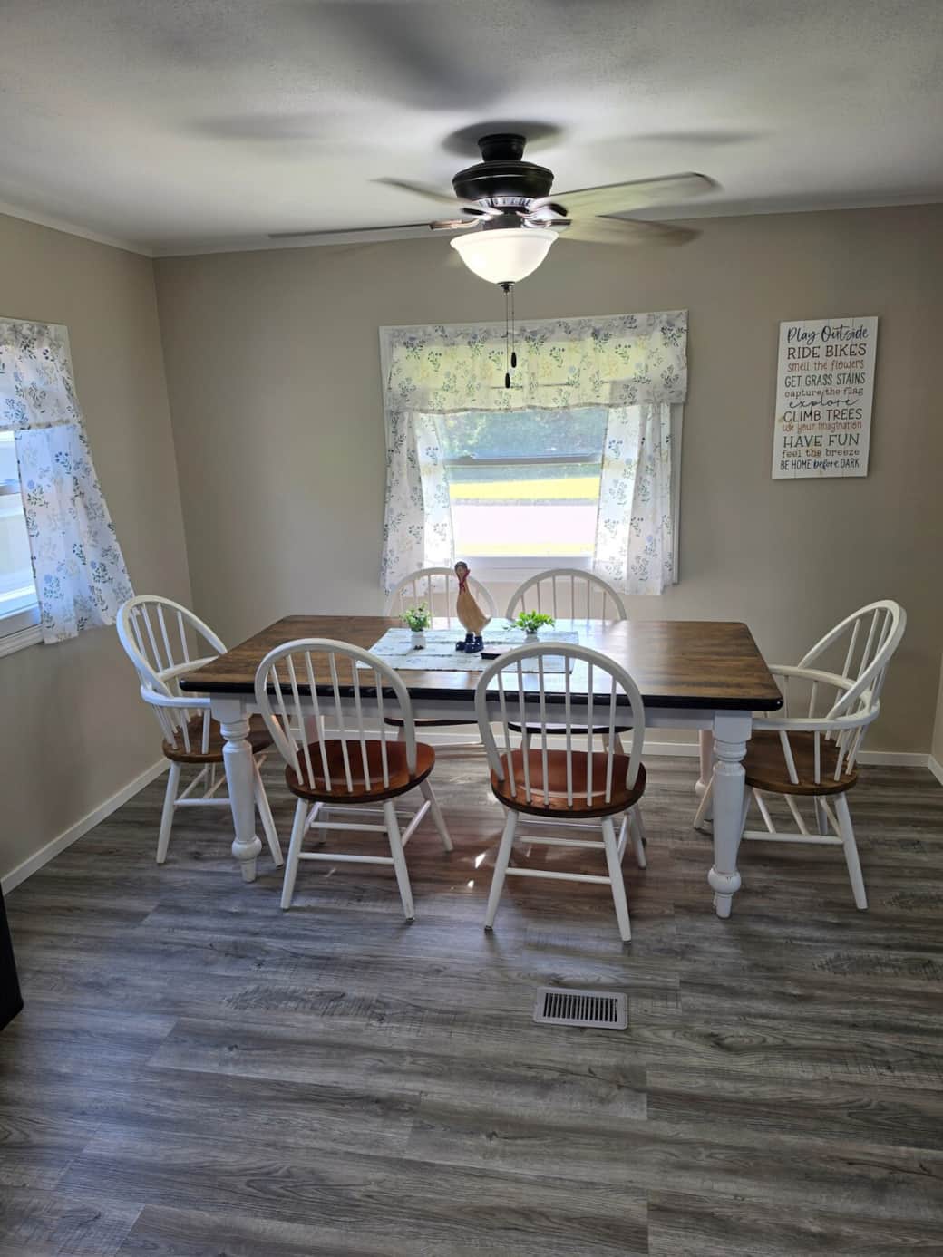 6 person kitchen table