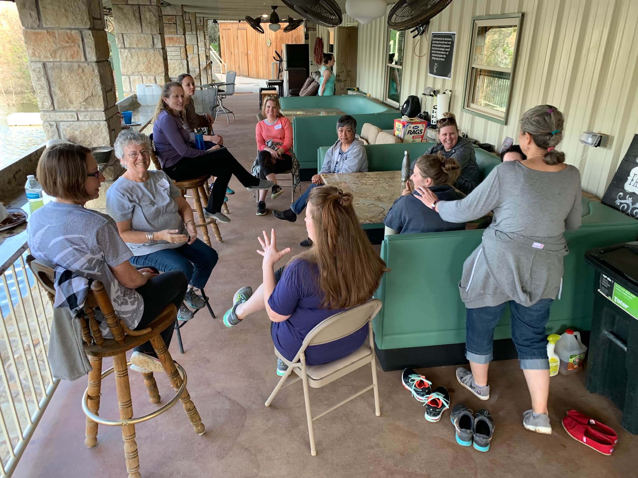 Texas Family Reunions Lake Godstone Lodge Porch.jpeg