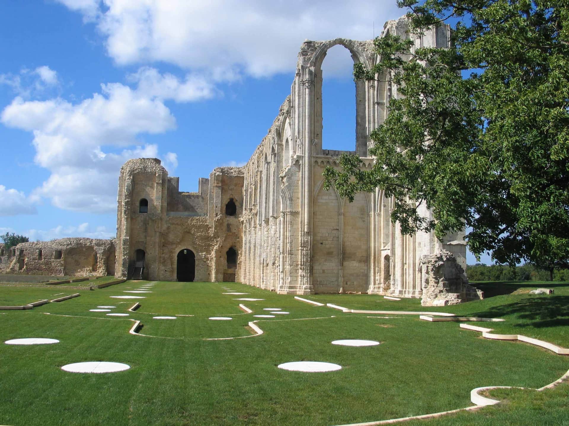 Abbaye de Maillezais