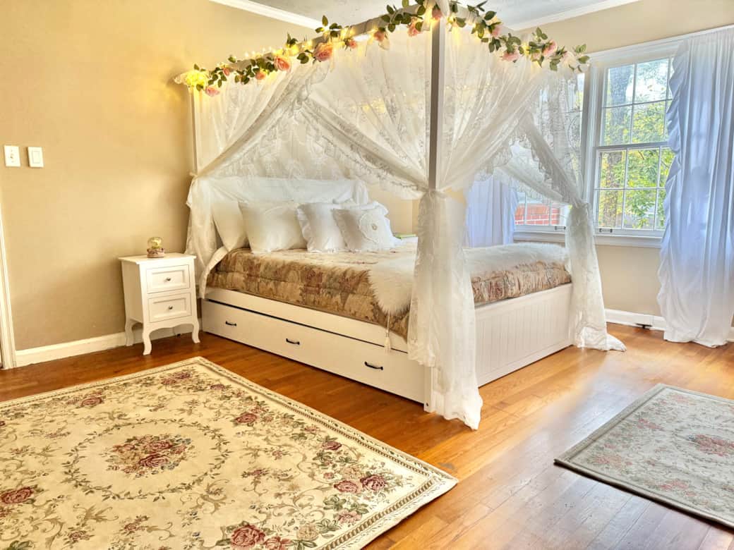 Queen Bedroom Overview