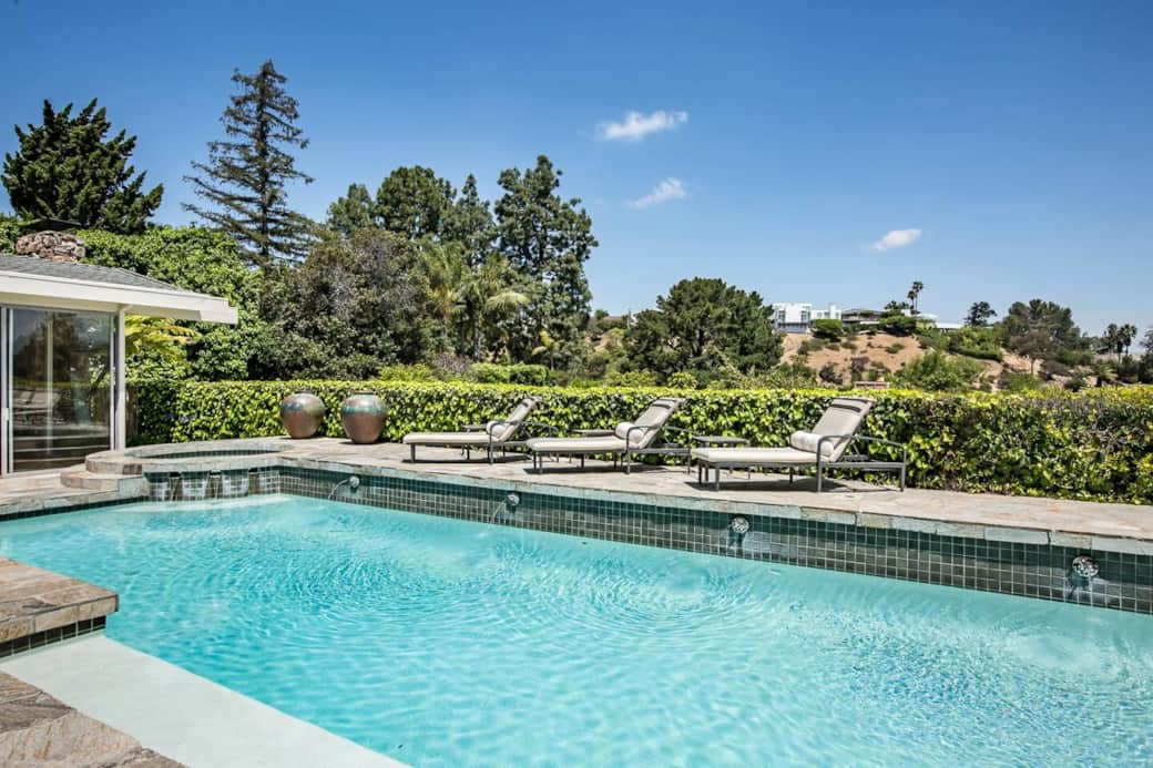 Perfect Indoor Outdoor Living