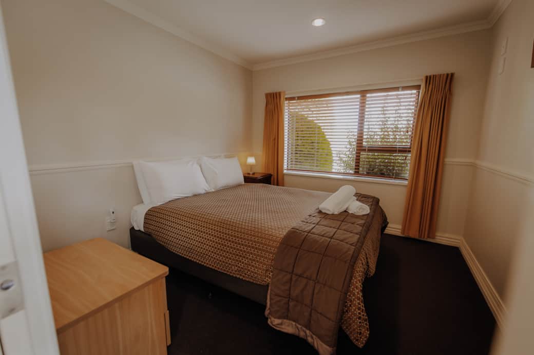 Room #8 (4)