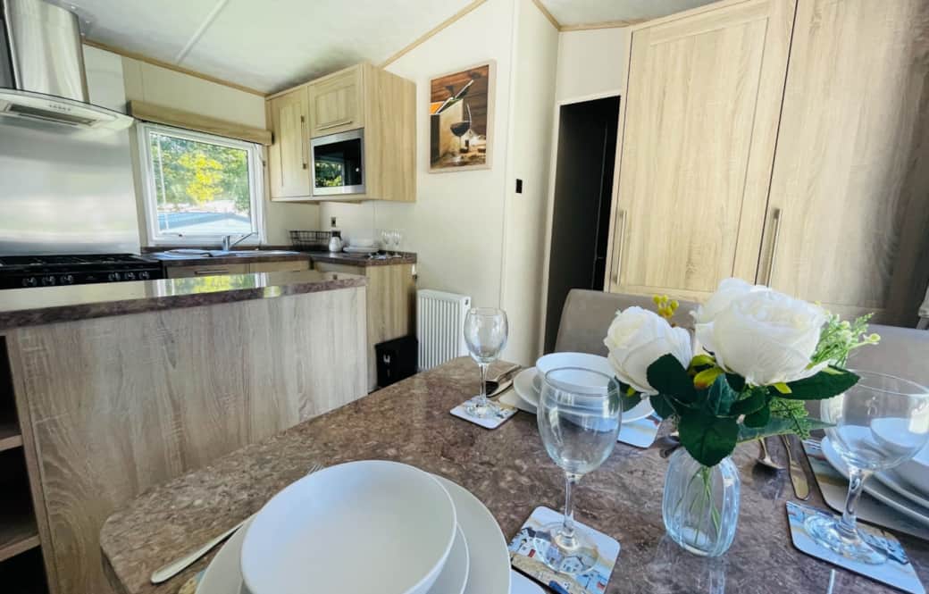 Dining with elegance.