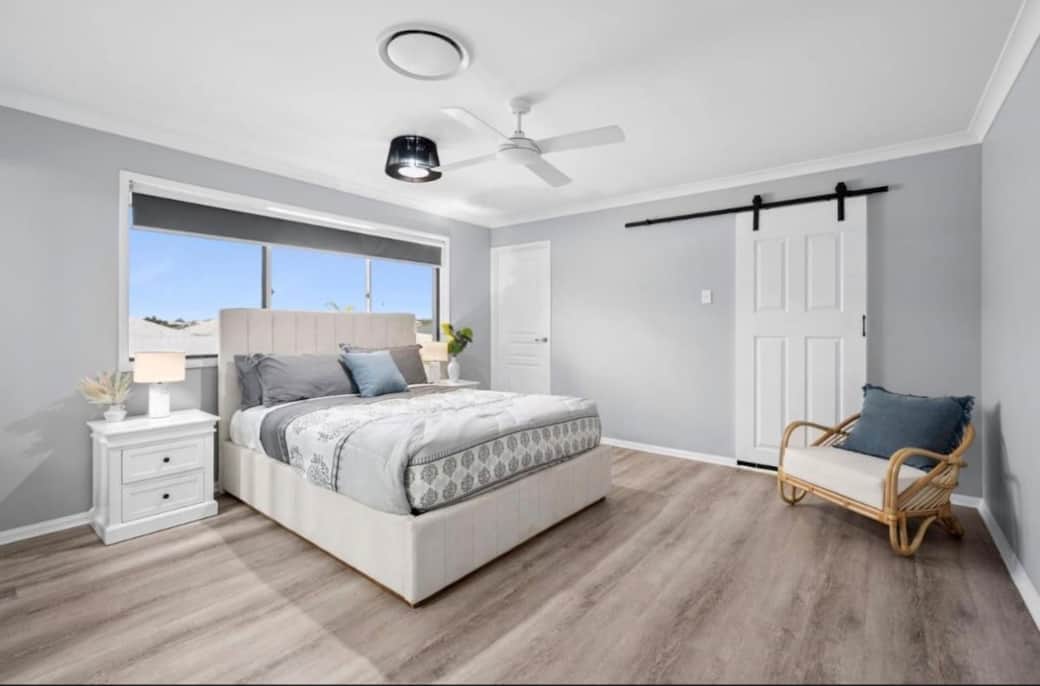 Master 3 bedroom upstairs 