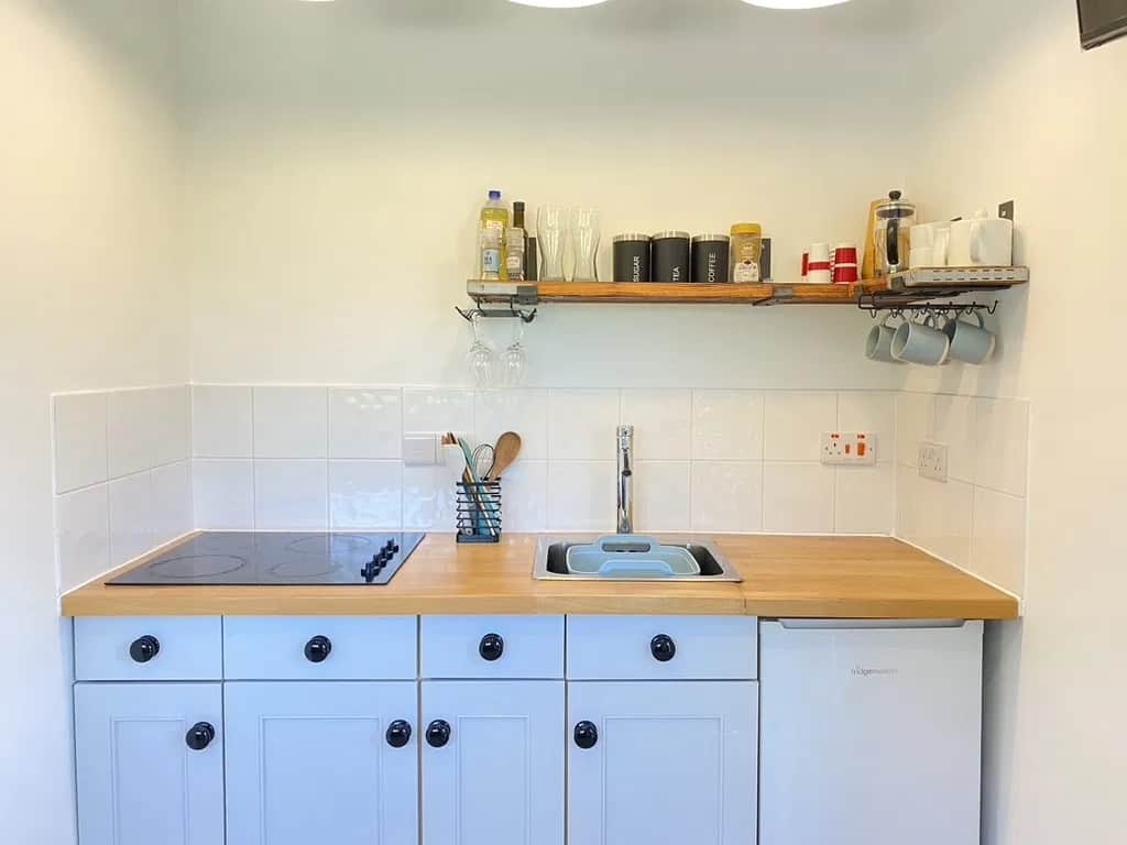 A well-equipped kitchenette for easy, flexible self-catering A well-equipped kitchenette for easy, flexible self-catering