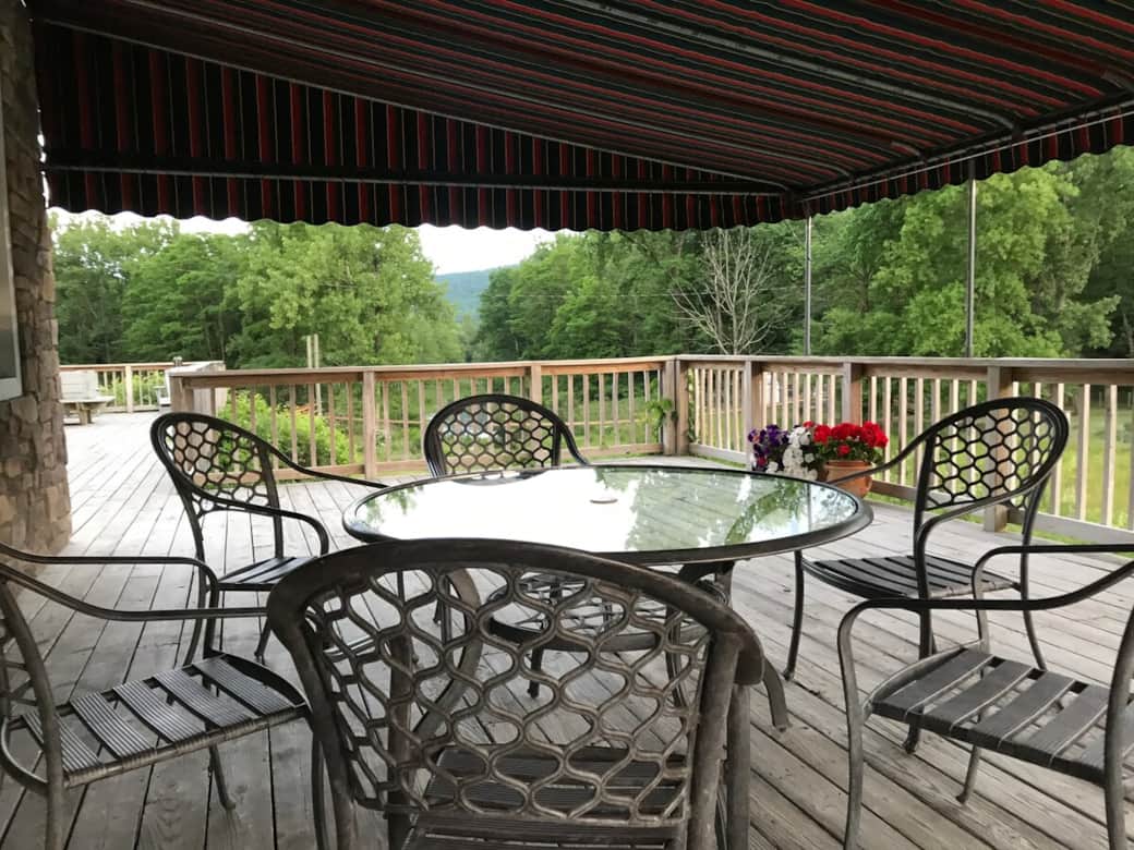 Outdoor dining space