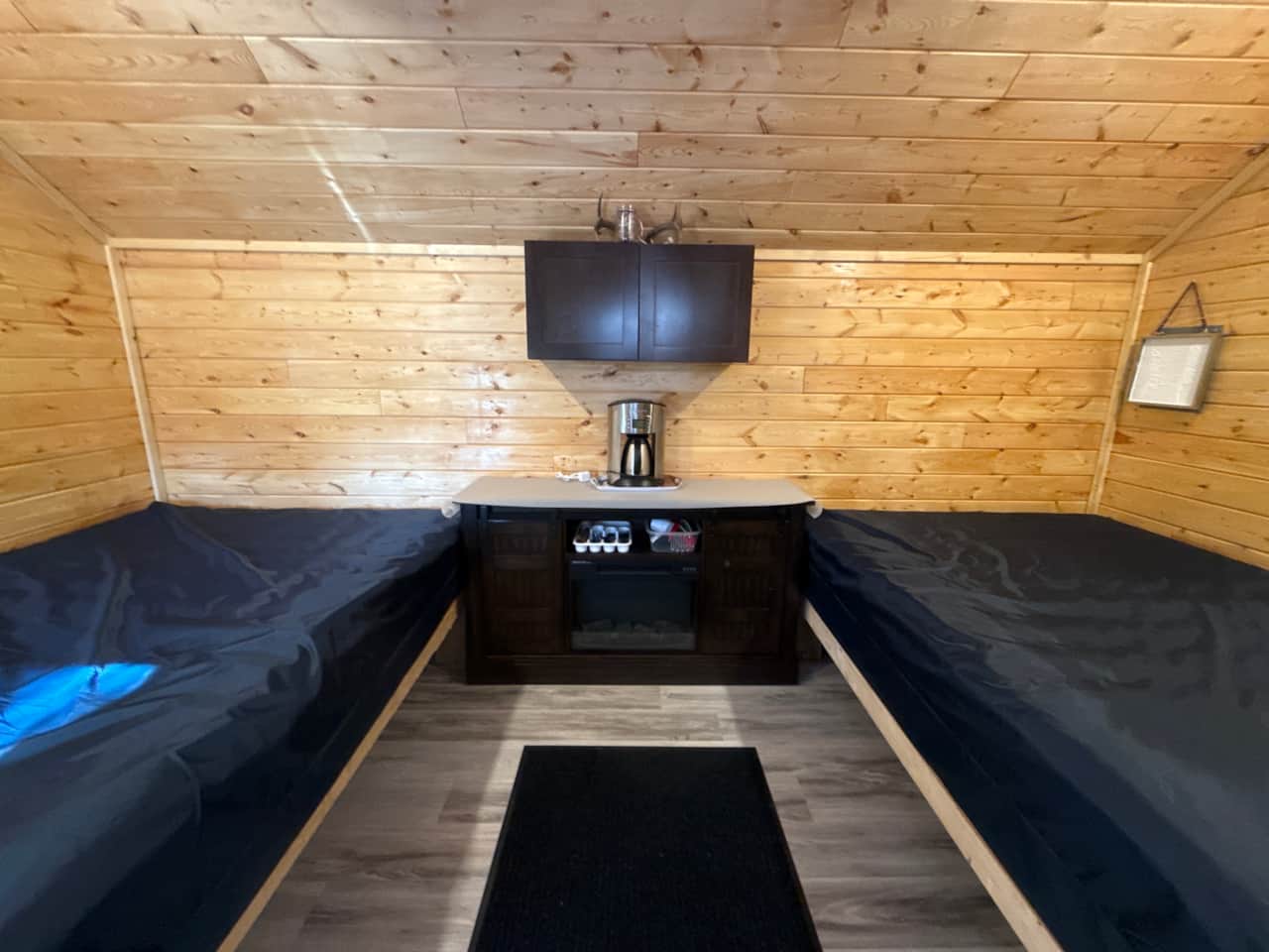 Linens incl for 3+ night stays. Short stays = added linen fee or BYO bedding/sleeping bags & towels