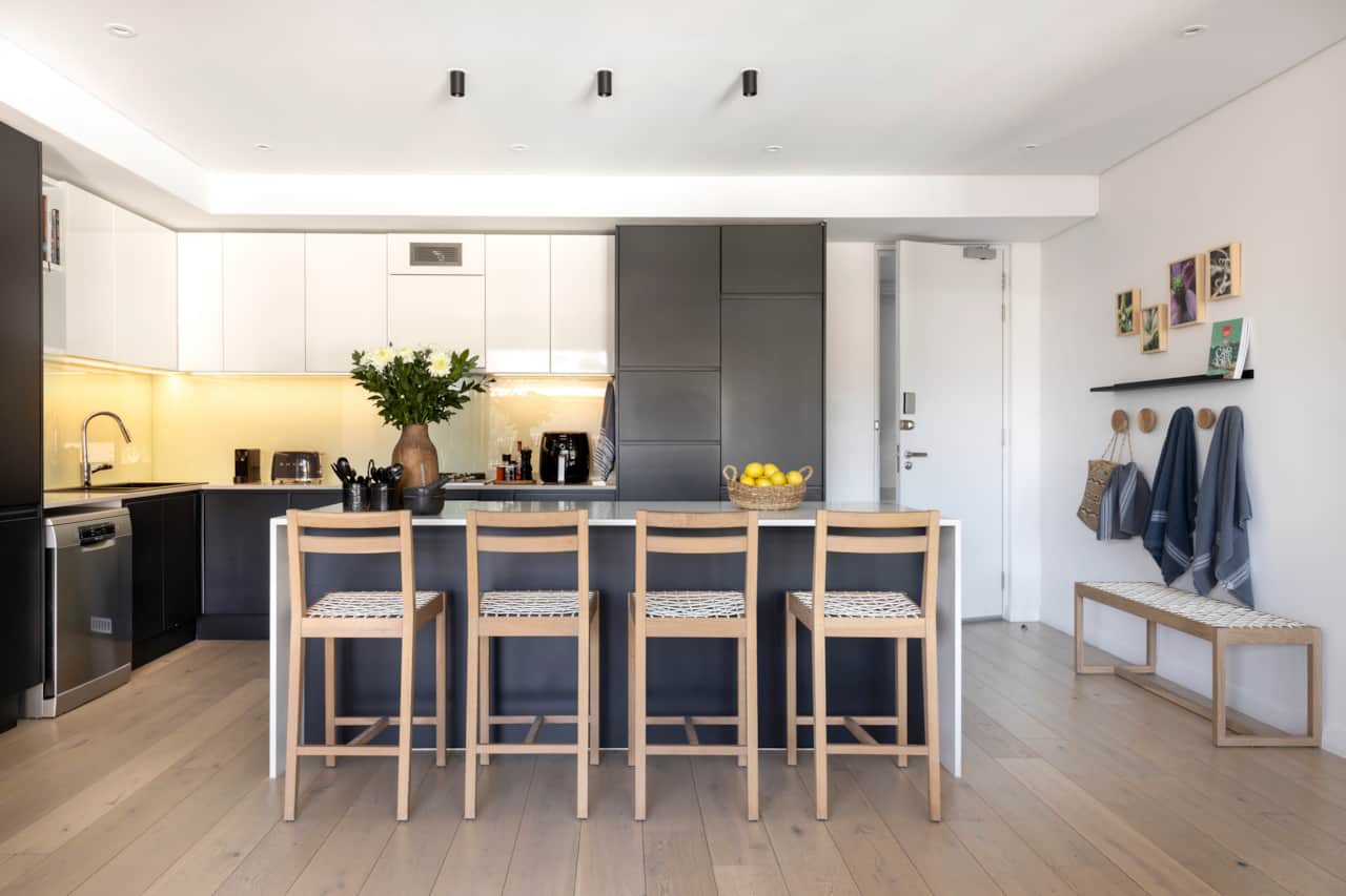 Ample cooking and socialising space