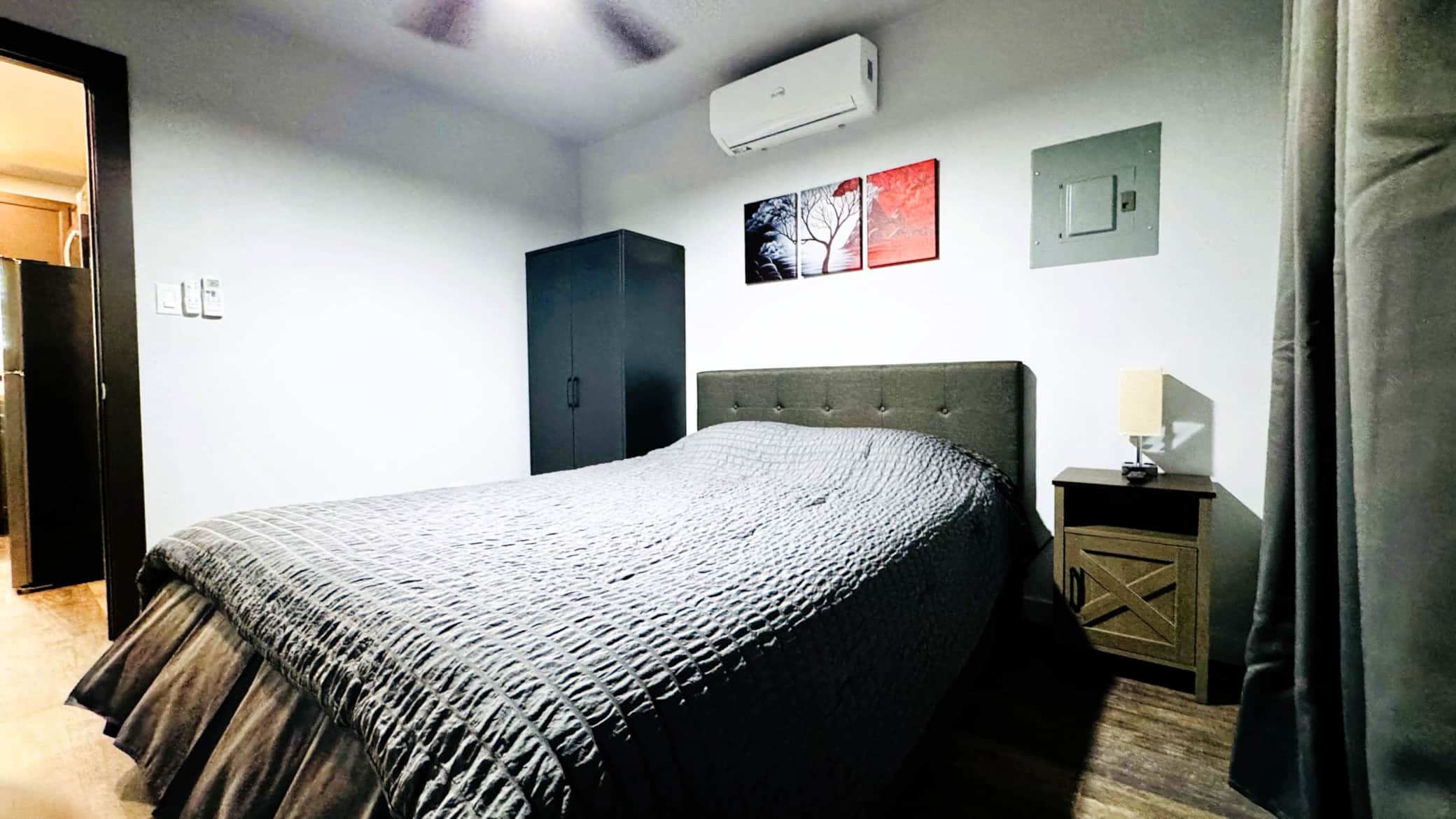 Claystone Cabin Bedroom 1