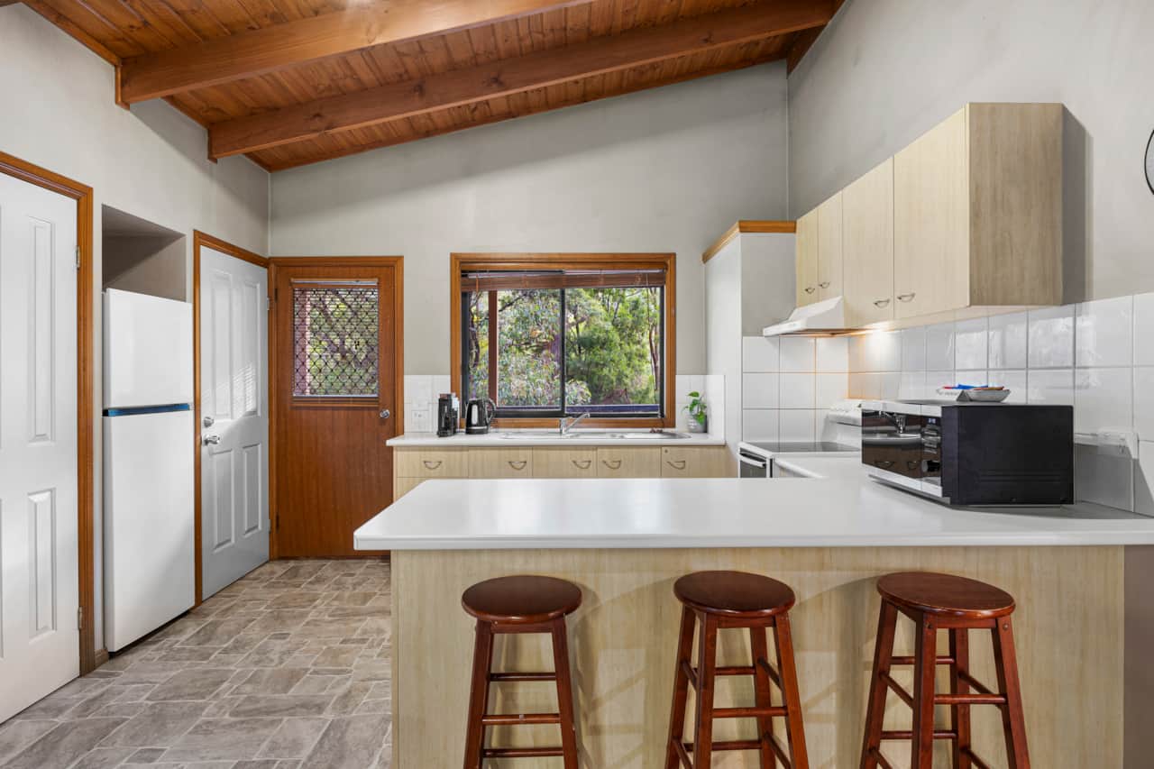 Kitchen (with european laundry)