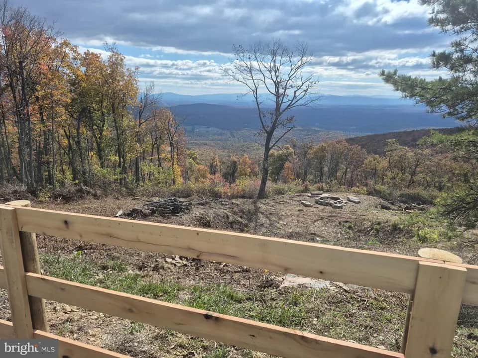 Giant outdoor fire pit Giant outdoor fire pit