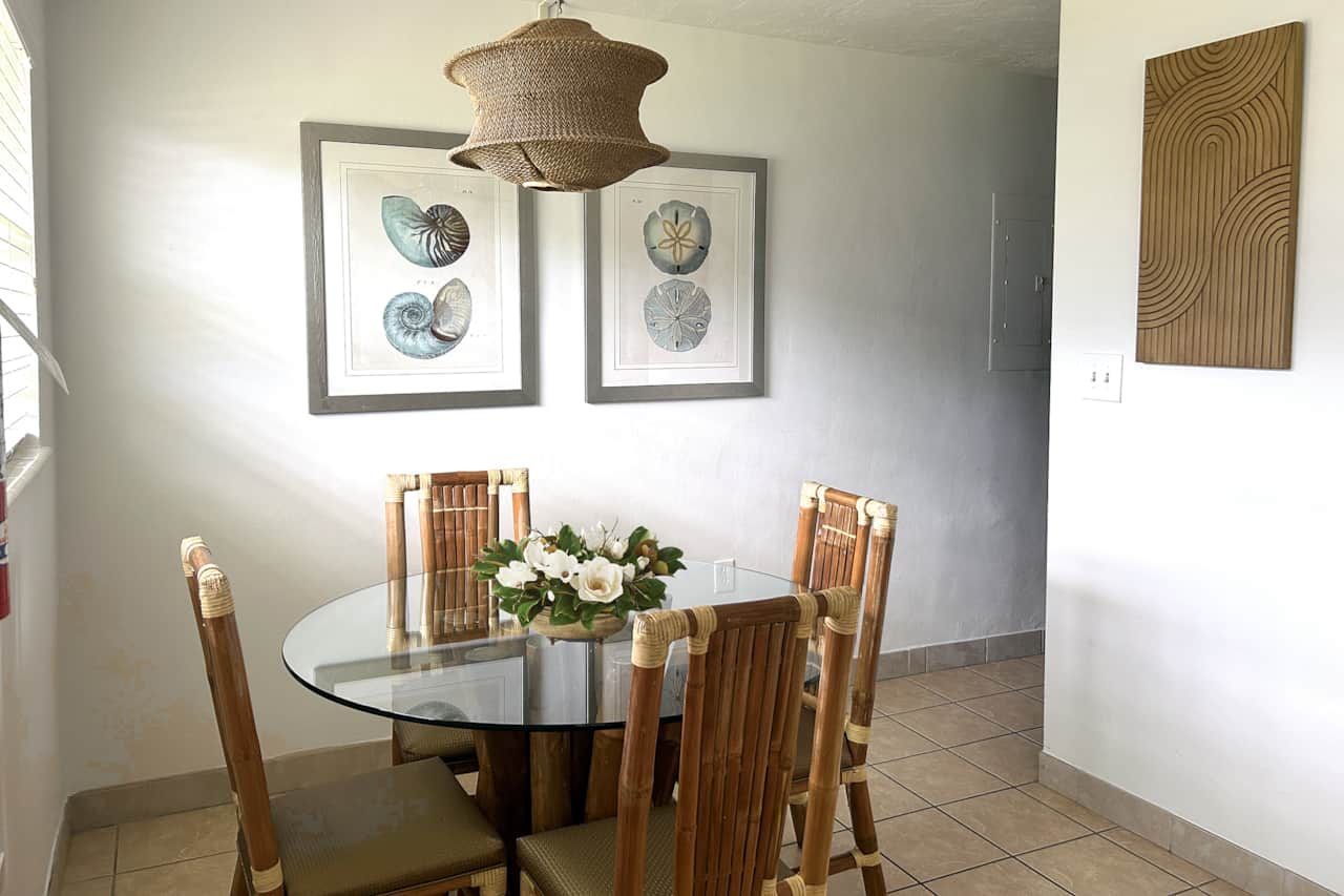 Unit #28 Dining area for Four.