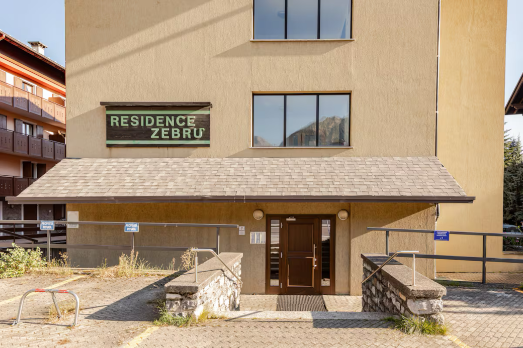 03e0b92c 6831 4f59 8e7c 26cb5e499cb9