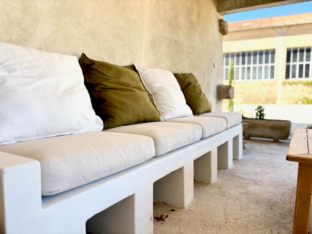 Maison poumo espace detente ombre