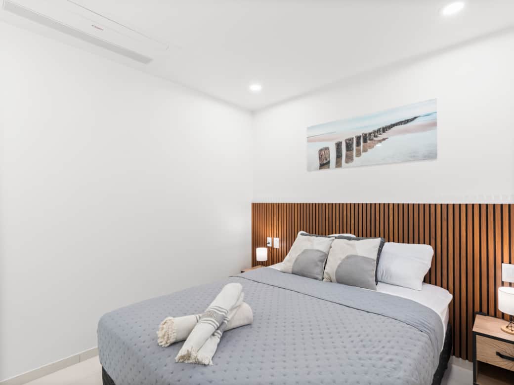 D S C01841 D S C01841