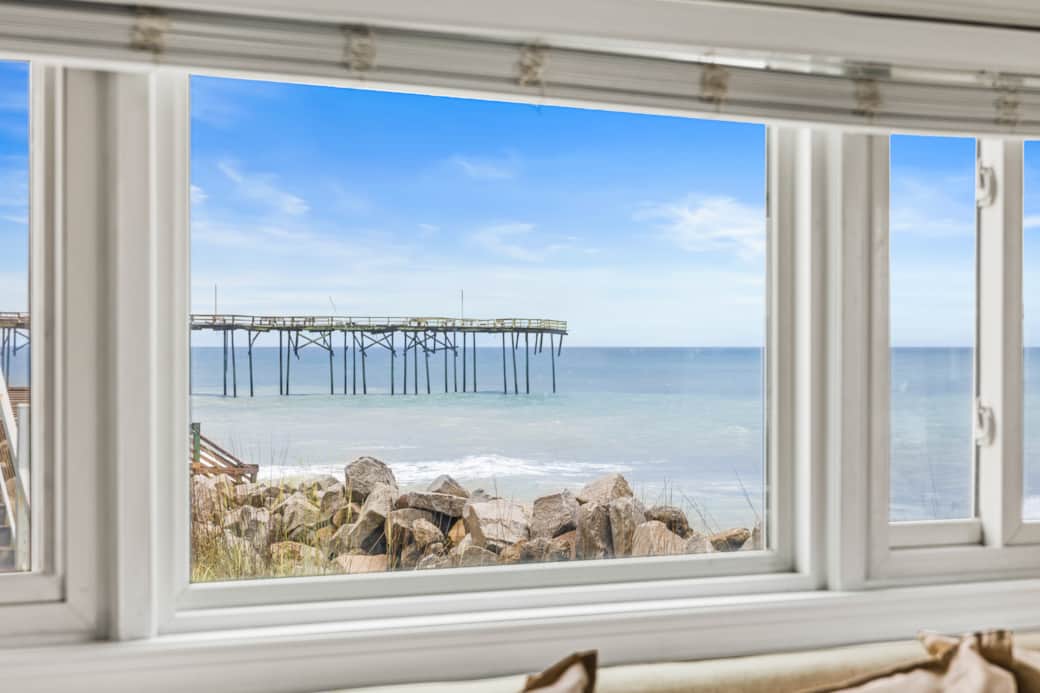 Panaramic ocean views from every room!