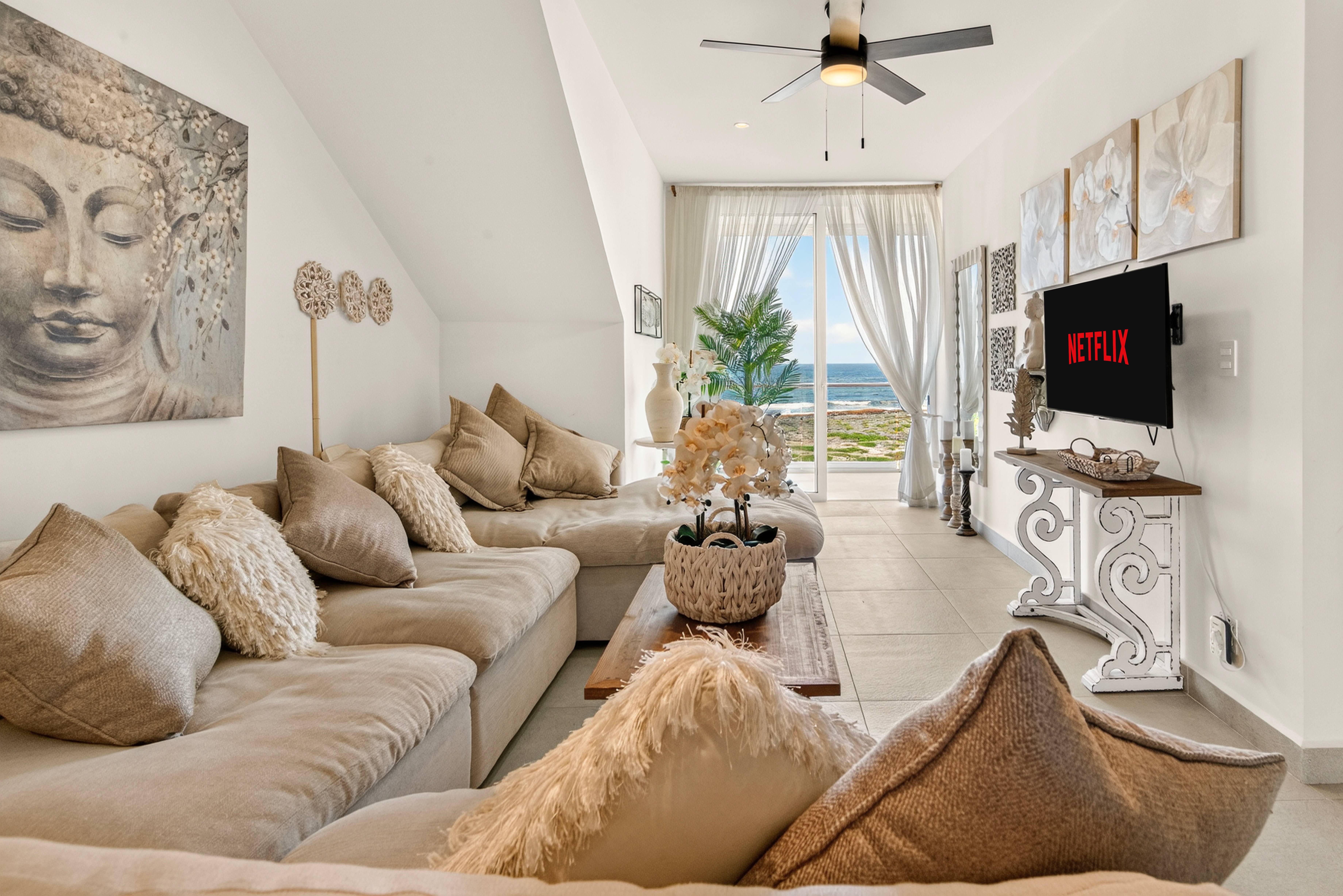 Casa Blanca By The Caribbean Sea