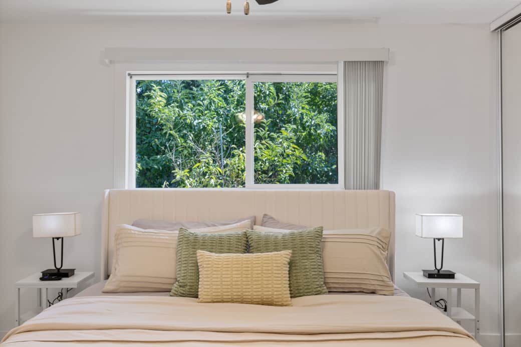 Sleep comfortably in the king size bed.