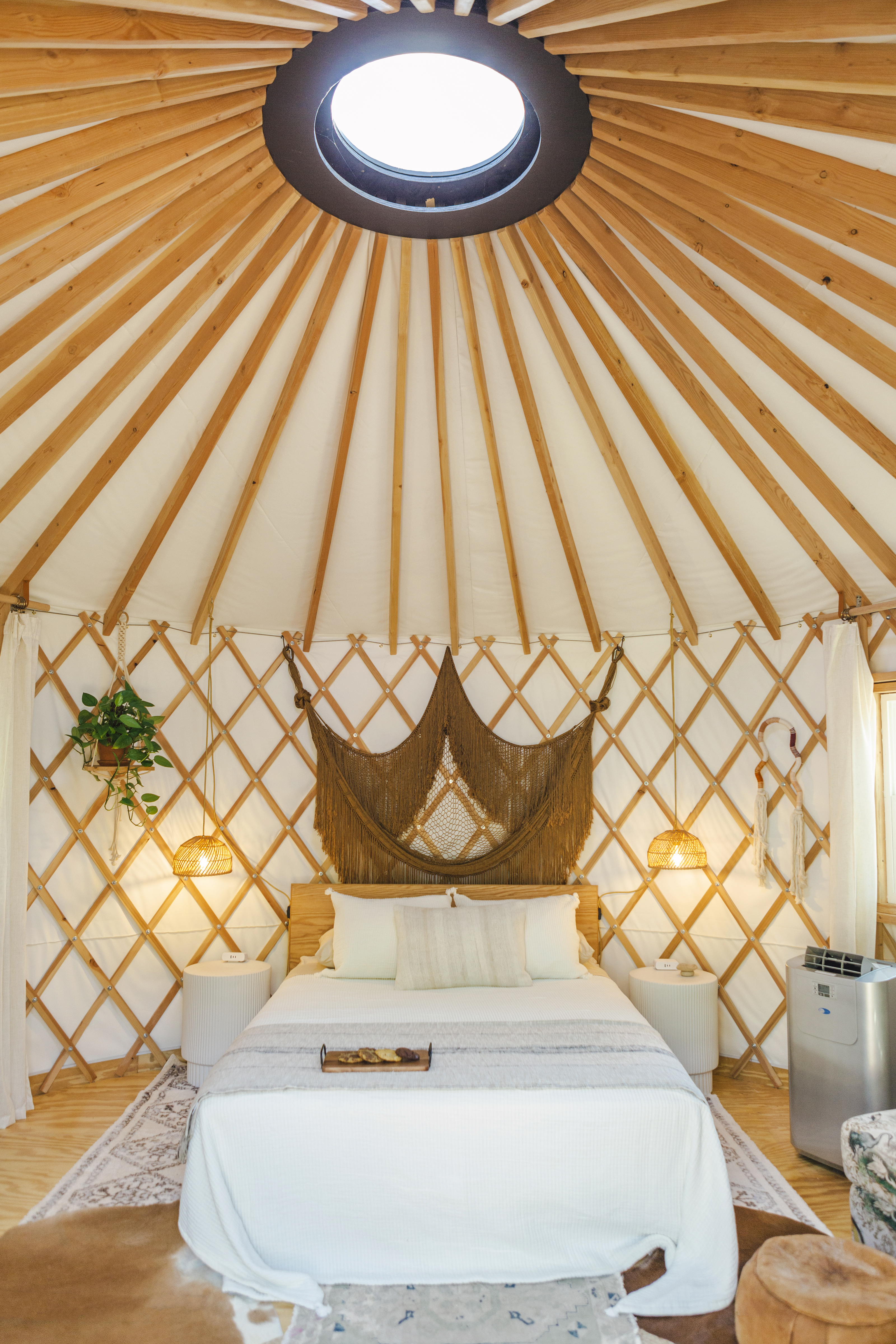 Camposanto ATX Glamping — photo 33 of 35