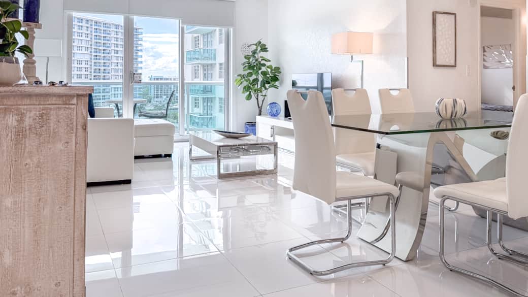 Comedor y sala de estar