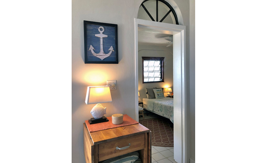 Separate area for 3rd guest