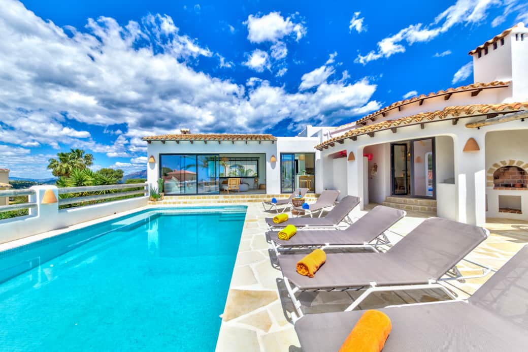 Pool 2 Pool 2