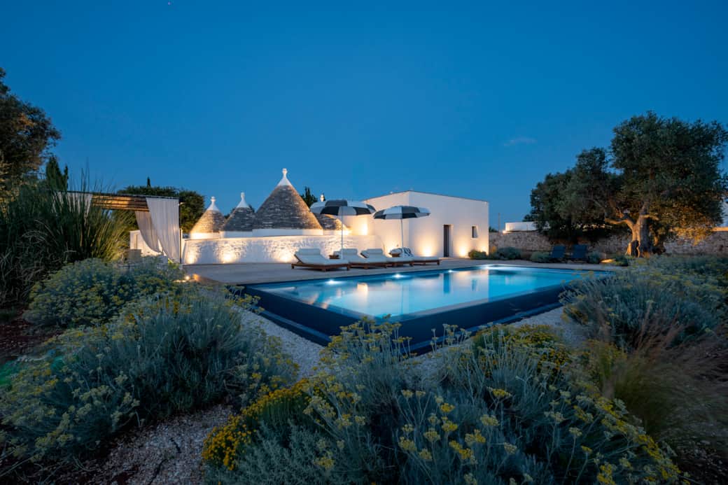 Pool area