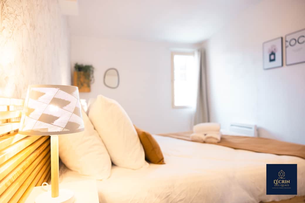 Suite appartement le temps retrouvé logement courte duree beaucaire l ecrin des quais 03