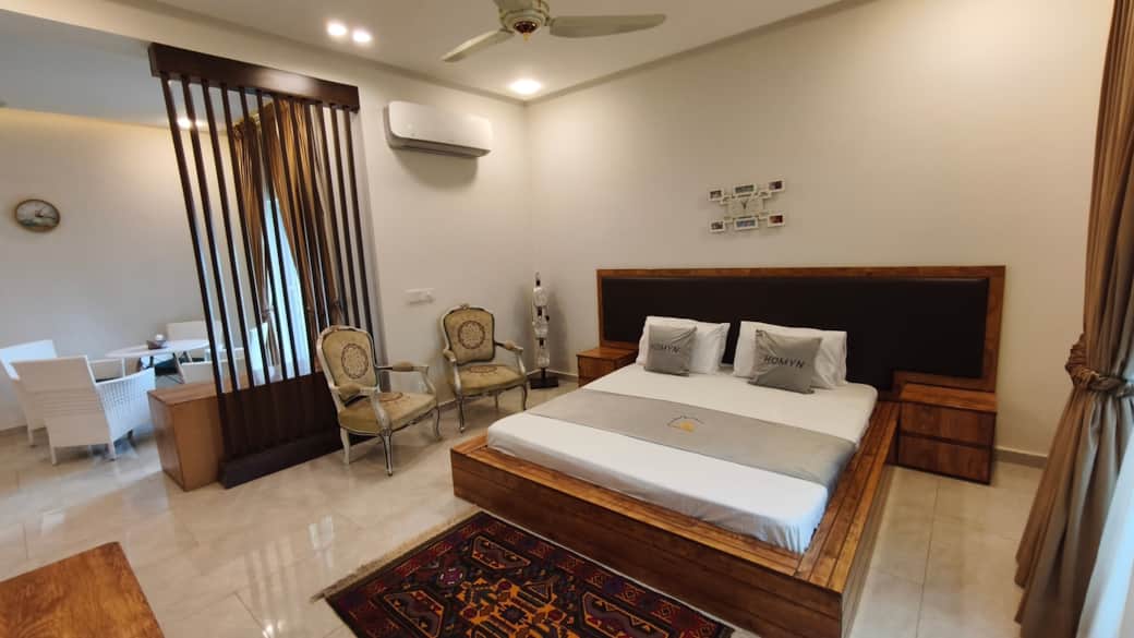 Bedroom - The Elite Upper Suite | DHA 3 Islamabad | By Homyn(1) Bedroom - The Elite Upper Suite | DHA 3 Islamabad | By Homyn(1)