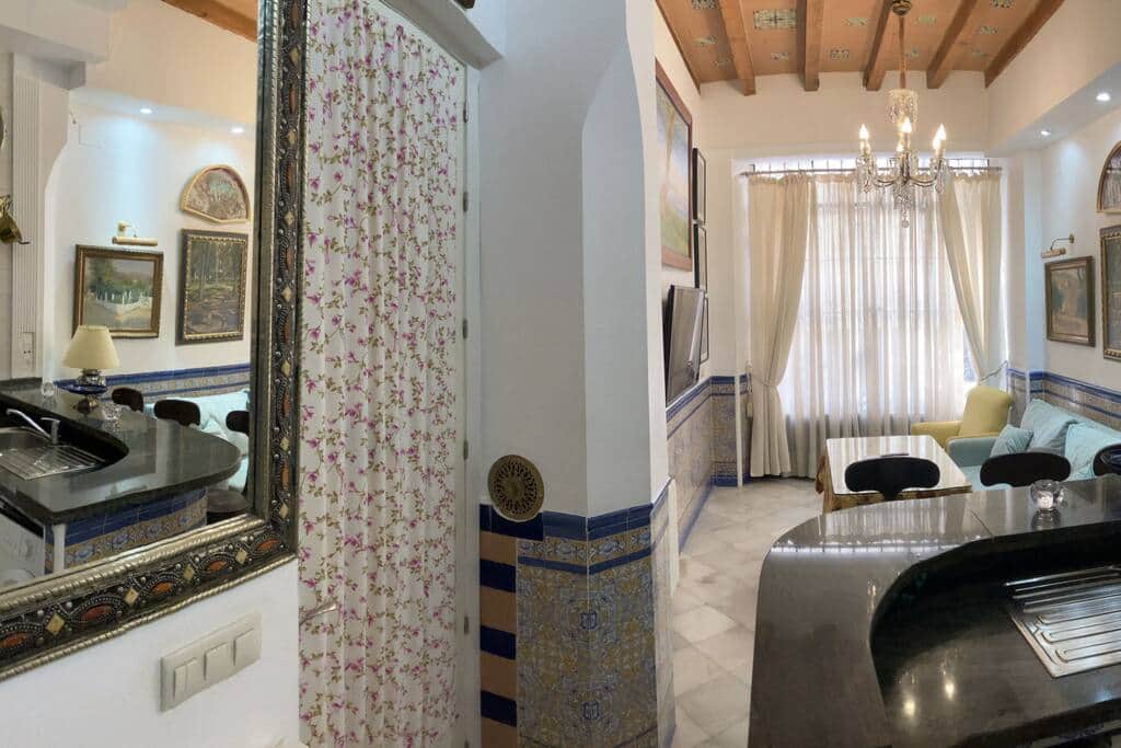 Salón comedor y cocina.