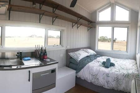 Hounds Run Vineyard Tiny House Interior