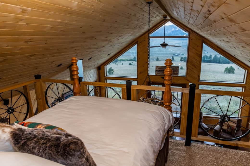 Wake up to the sunrise in the large loft with double bed.
