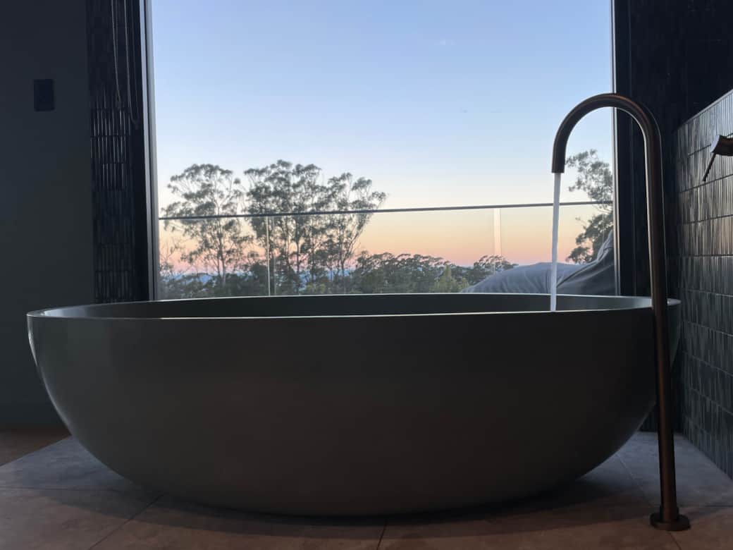 Main Ensuite