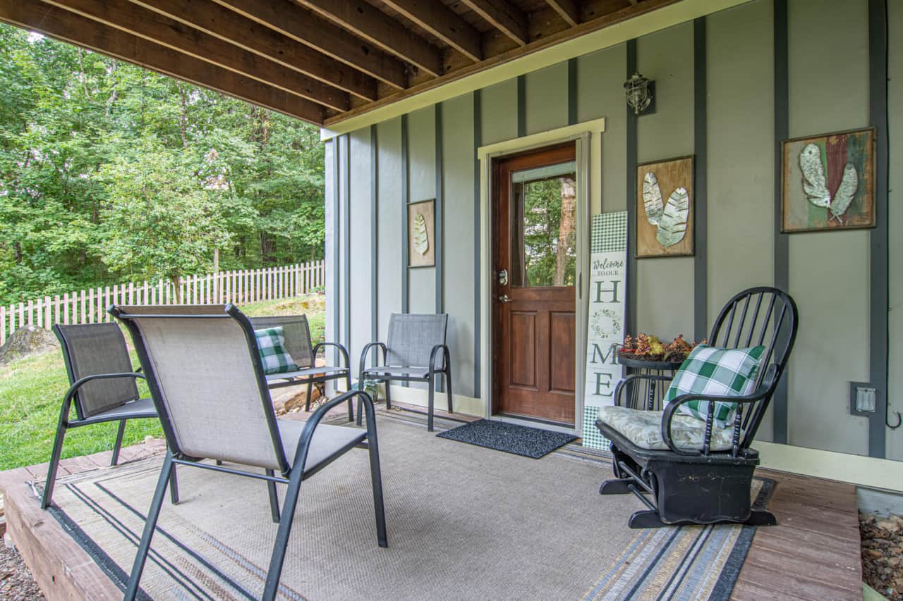 Private Back Porch