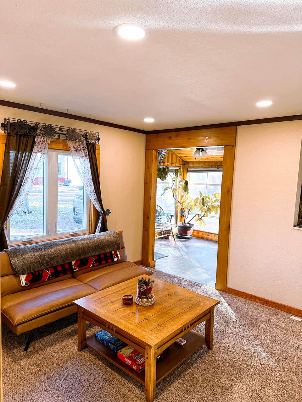 Sleepy Hollow Cabin Living Room1