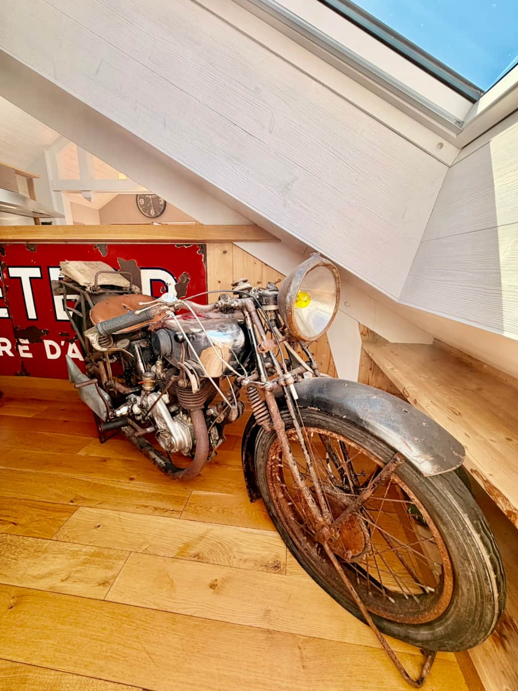 Mont-Dore-Appartement-Fan-Moto