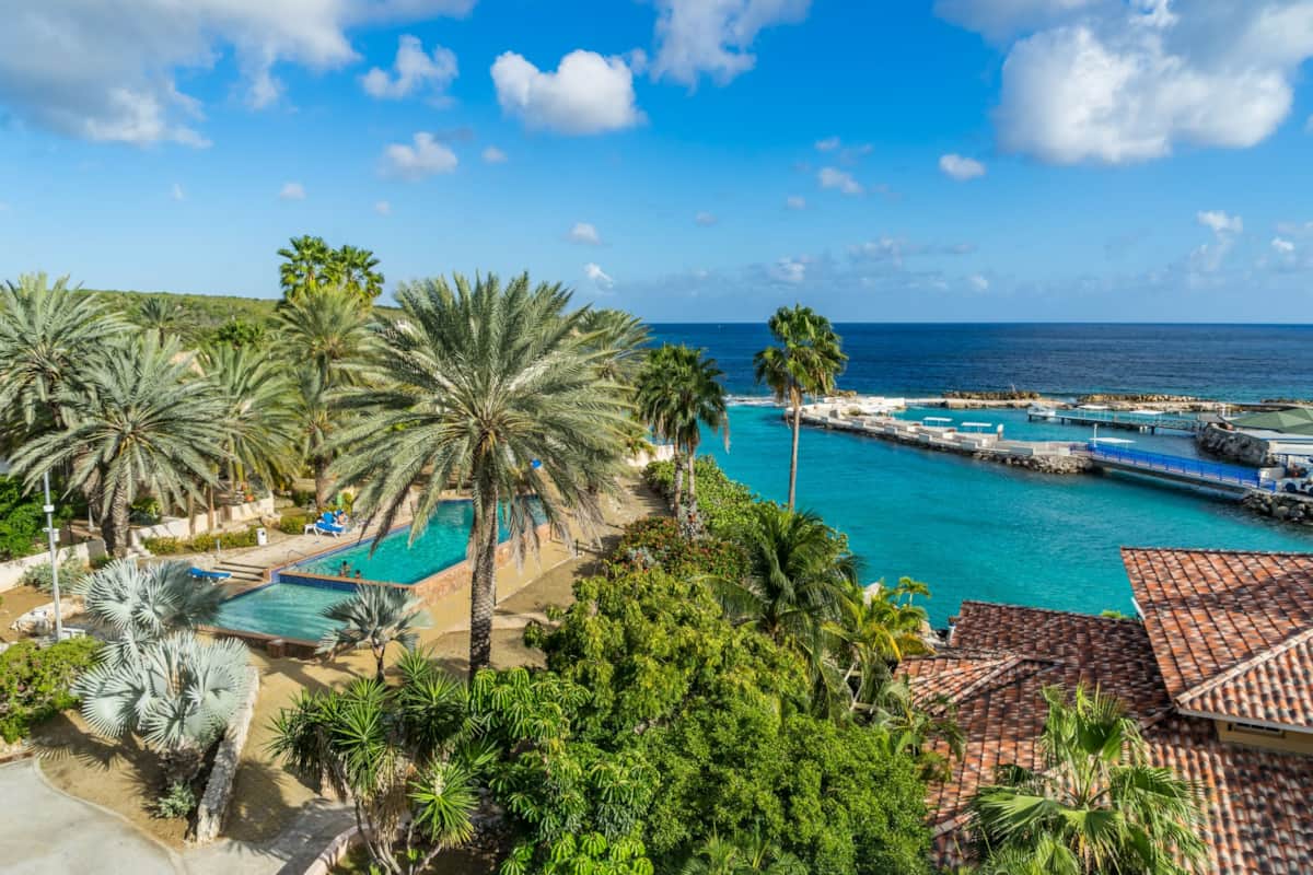 Curaçao Island Rentals host portfolio