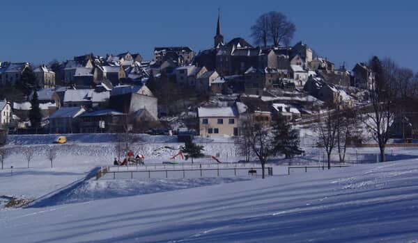 La Tour sous la neige