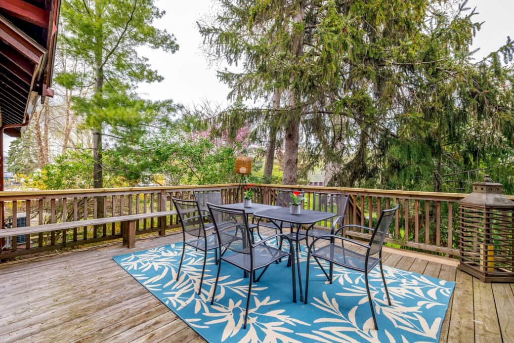 Enjoy a more private meal or drinks on the side deck off from your bedroom. Enjoy a more private meal or drinks on the side deck off from your bedroom.