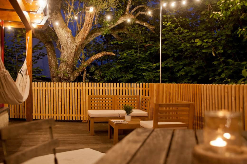 Terrasse bei Nacht