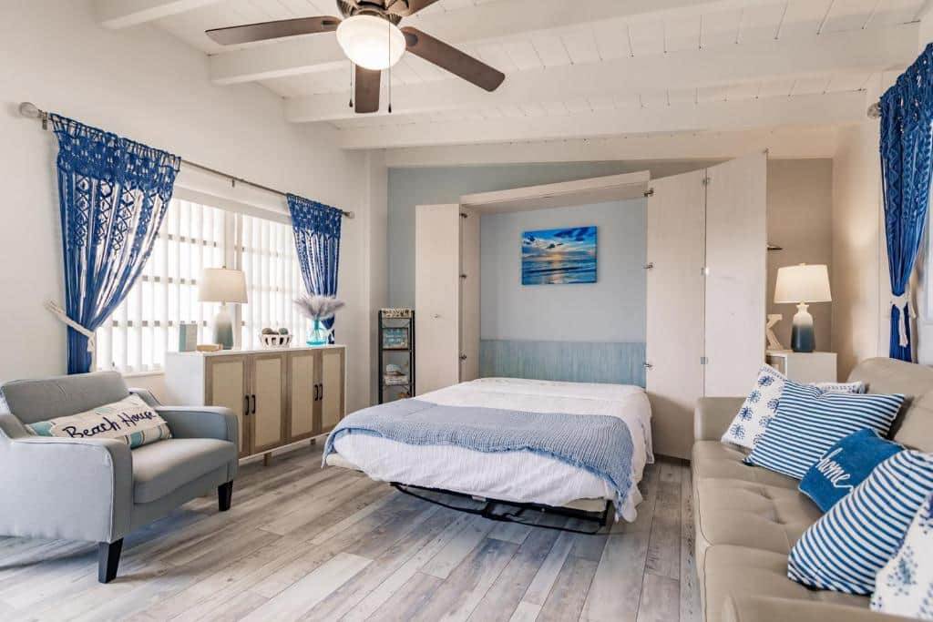 Murphy bed another.jpg