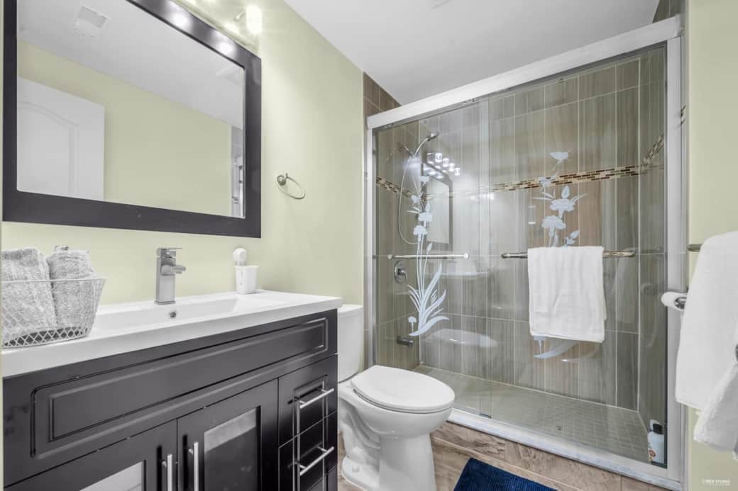 Bathroom Bathroom