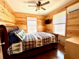Comfortable Queen Beds