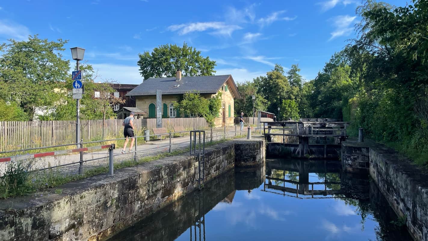 Bambergs berühmte "Schleuse 100" Bambergs berühmte "Schleuse 100"