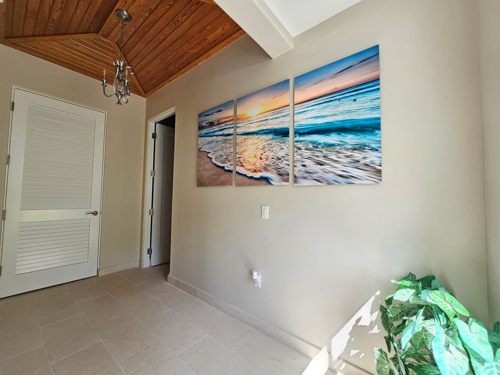 Upstairs foyer