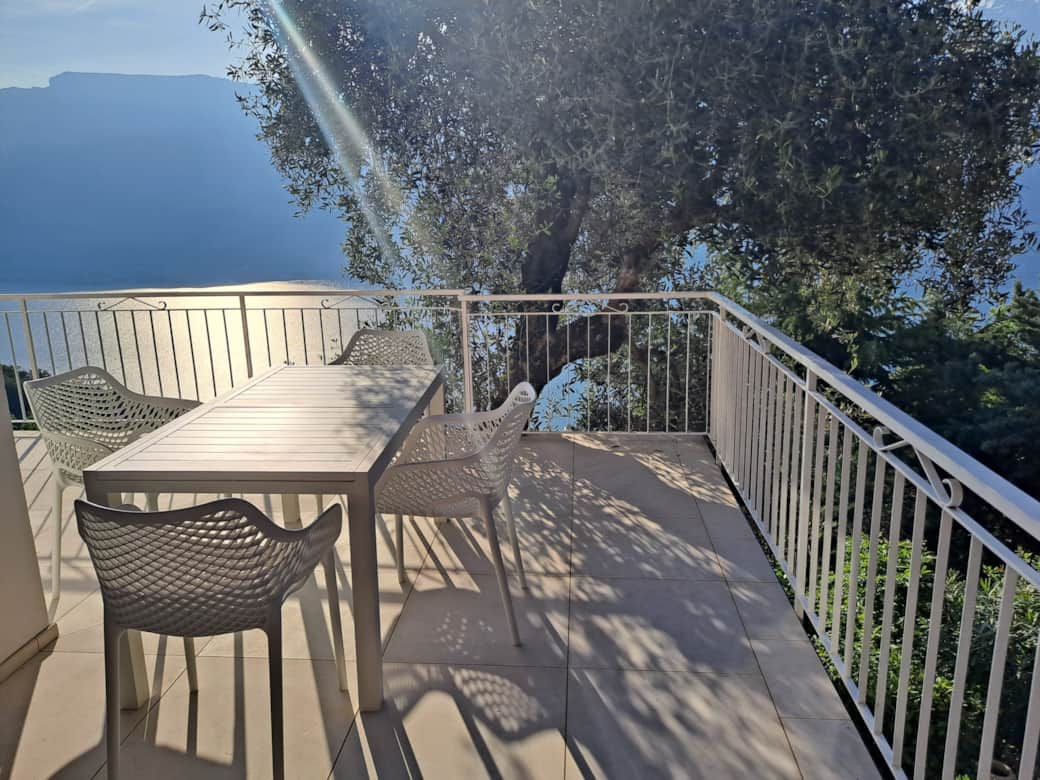 FotoTerrasse Olive
