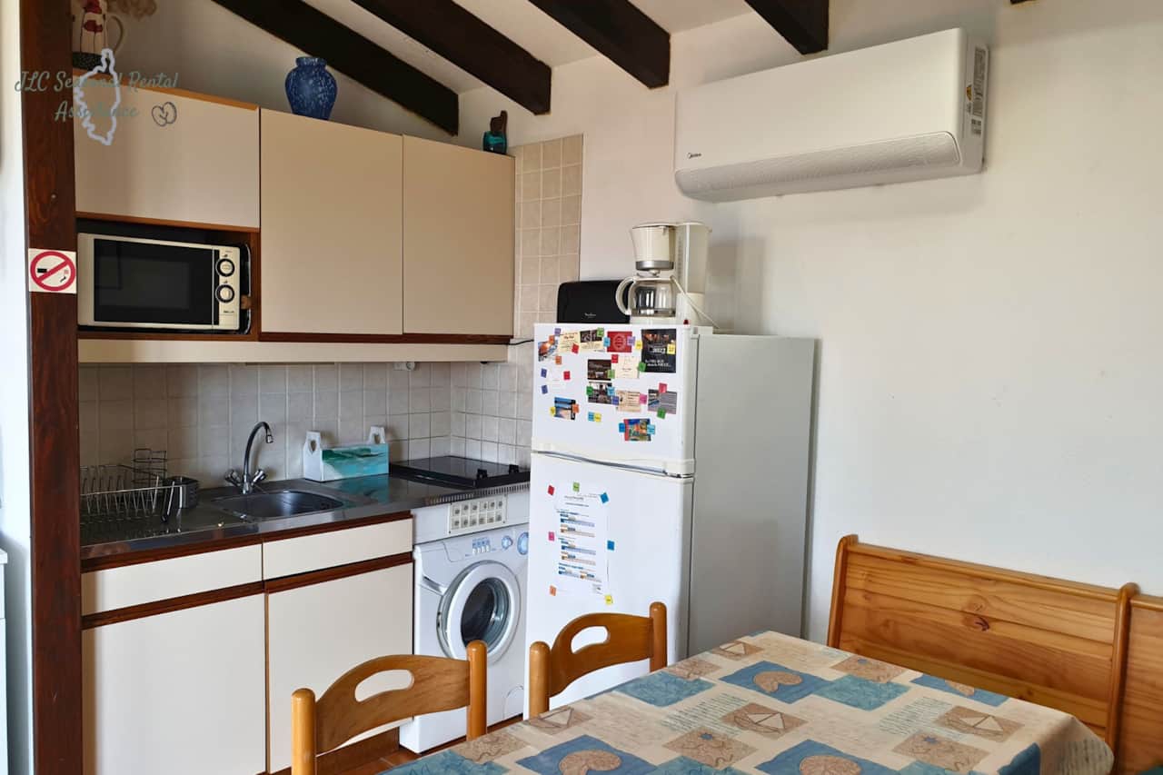 Eethoek en kitchenette - woonkamer