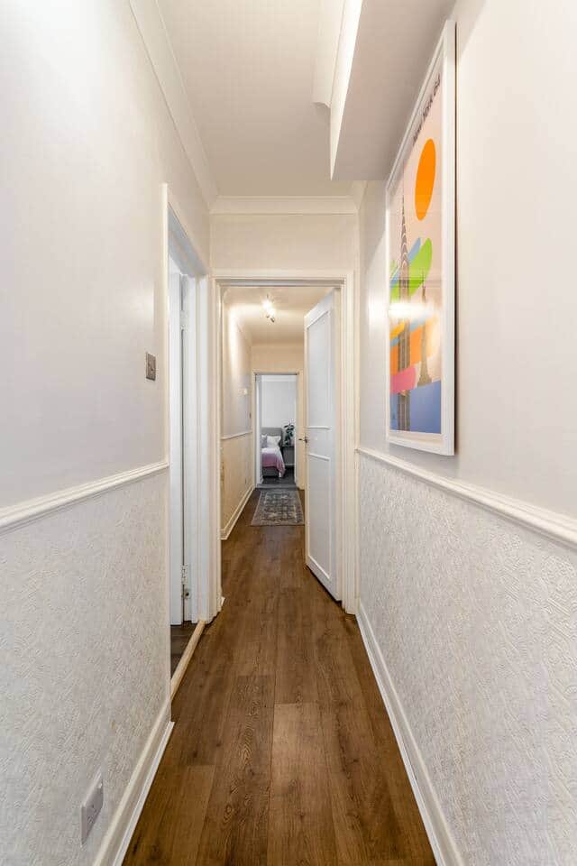 Hallway leading to Kitchen and Bedrooms 